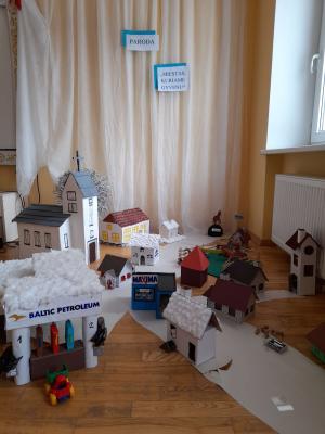 Naujienos „PARODA „MIESTAS KURIAME AŠ GYVENU, AUGU IR KURIU““ galerija. Nuotrauka 3 iš 5