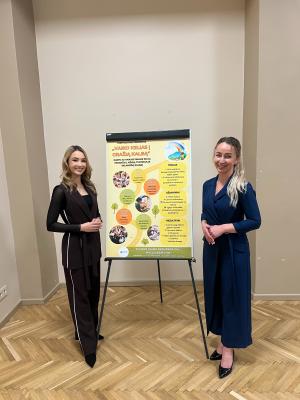 Naujienos „Tarptautinės mokslinės-praktinės konferencijos „Visuminis ikimokyklinis ugdymas įtraukties kontekste: ankstyvoji kalbos sutrikimų prevencija“ dalyviai“ galerija. Nuotrauka 2 iš 4