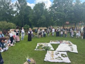 Naujienos „Etninio projekto renginyje skambėjo kanklių garsai“ galerija. Nuotrauka 10 iš 20