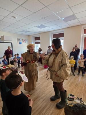 Naujienos „Užgavėnių šventė „Žiema, žiema, bėk iš kiemo““ galerija. Nuotrauka 9 iš 12