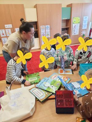 Naujienos „ISTORIJŲ KREPŠELIAI DARŽELIAMS“ galerija. Nuotrauka 4 iš 4